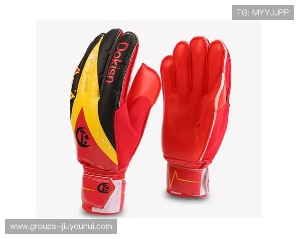 2025年最佳中场足球手套推荐榜单助你提升球场表现